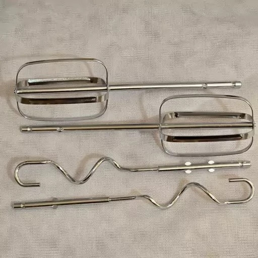 همزن برقی بوش (حک شده) (600w) گیربکسی (توربو) WB-368HM